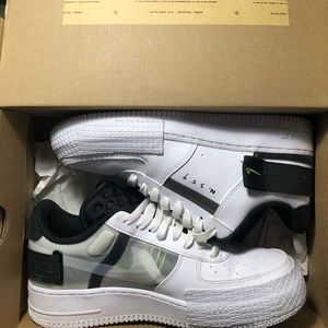 Nike Air Force type volt